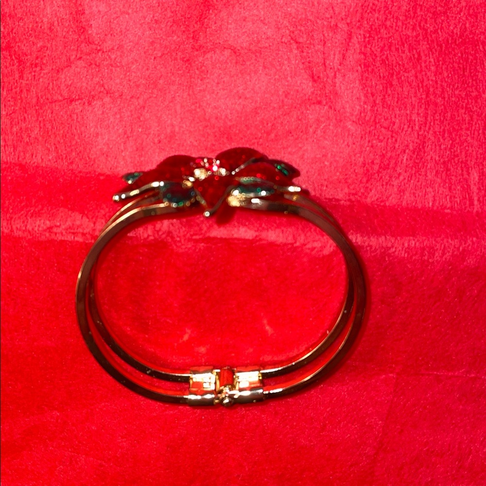 Festive Red and Green Poinsettia Flower Bracelet - Picture 5 of 5